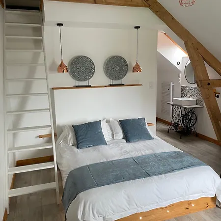 Atelier St Jean Bed & Breakfast *
